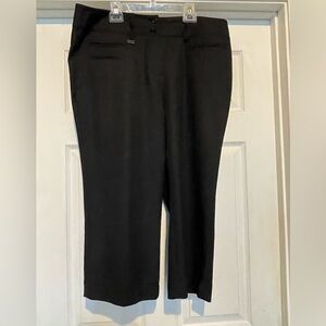 Larry Levine dress pants cropped